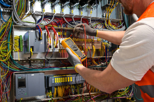 Best Local Electrician Companies  in Summerset, SD