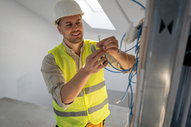 Best Licensed Electrician  in Summerset, SD